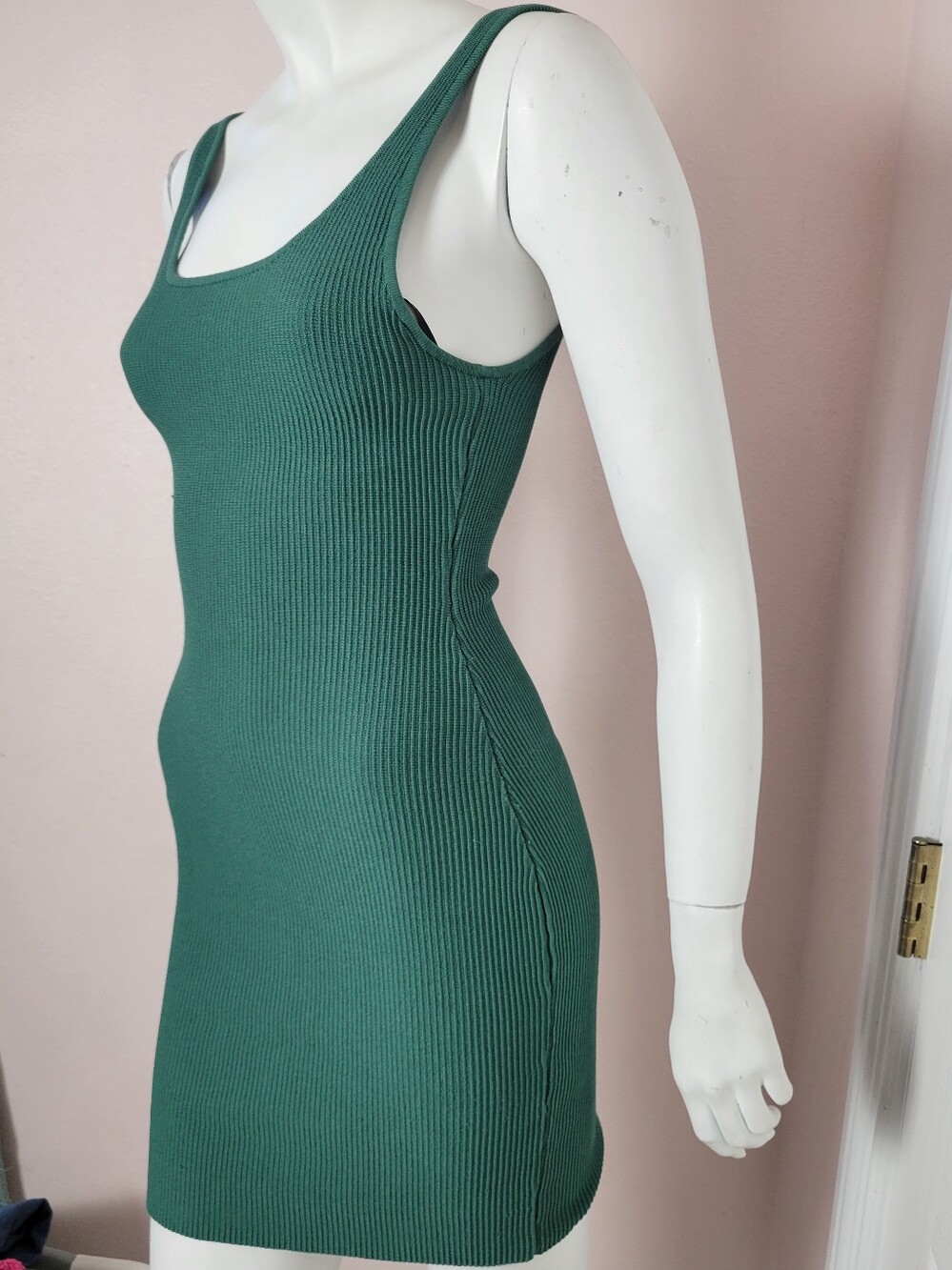 Babaton Sculpt Knit Squareneck Minimalist Mini Dress Green Small Aritzia - Picture 3 of 8